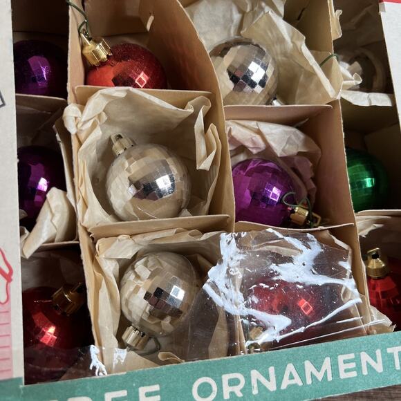 Fantasia Mini Mirror Ball Ornaments – Set of 12 – Poland – Vintage - Picture 2 of 14
